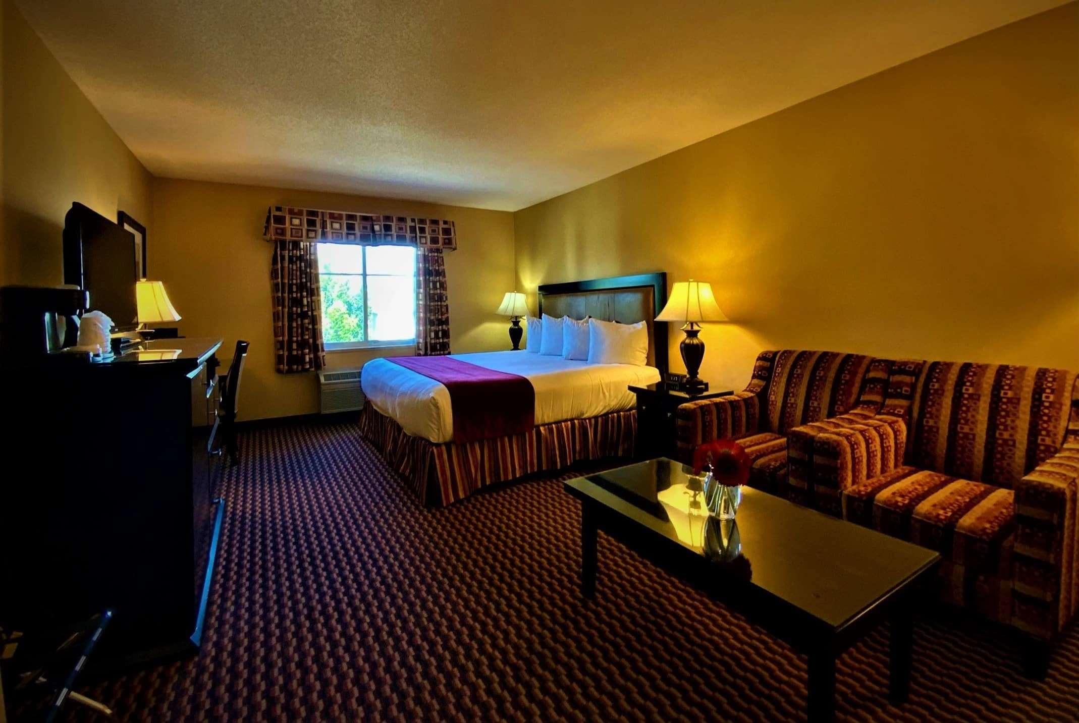 Ramada By Wyndham Surrey/Langley Ξενοδοχείο Εξωτερικό φωτογραφία