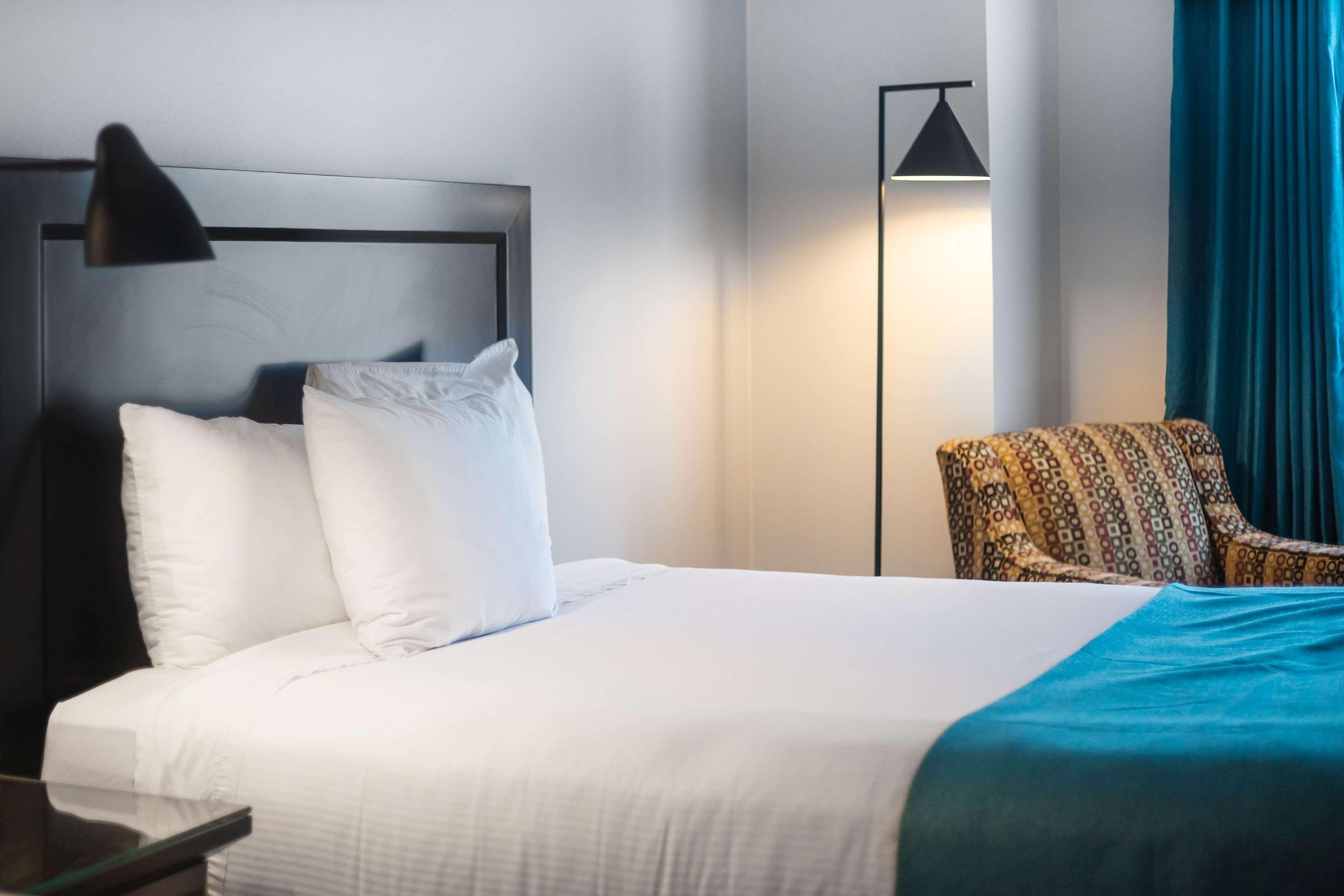 Ramada By Wyndham Surrey/Langley Ξενοδοχείο Εξωτερικό φωτογραφία