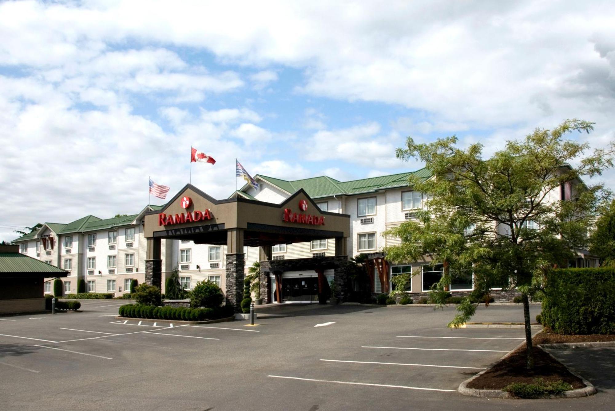 Ramada By Wyndham Surrey/Langley Ξενοδοχείο Εξωτερικό φωτογραφία